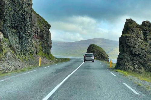 Vejen til Patreksfjörður på Vestfjordene