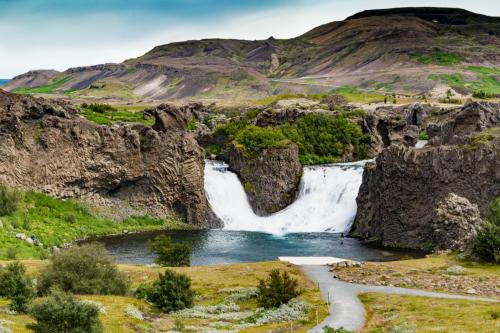 Vandfaldet Hjálp i Þjórsárdalur